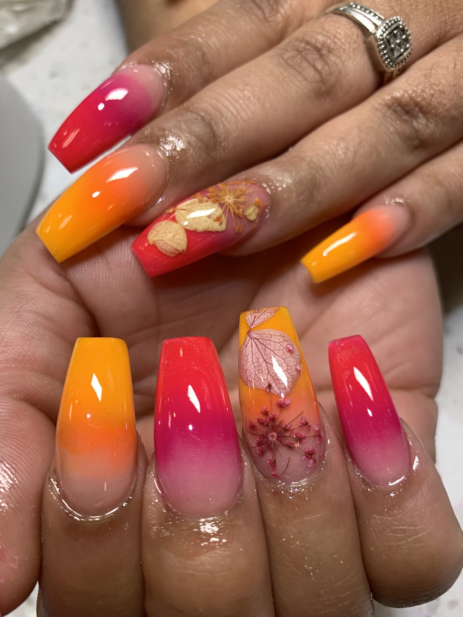 NAIL LOVE BAYVIEW nail photo 2
